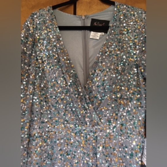 Mac Duggal, 14, silver - Picture 5 of 8